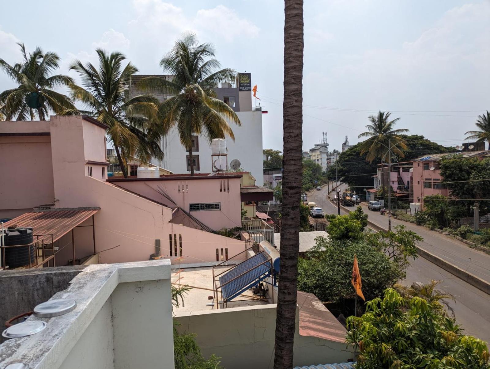 Swanky Sojourns Homestay Kolhapur Luaran gambar