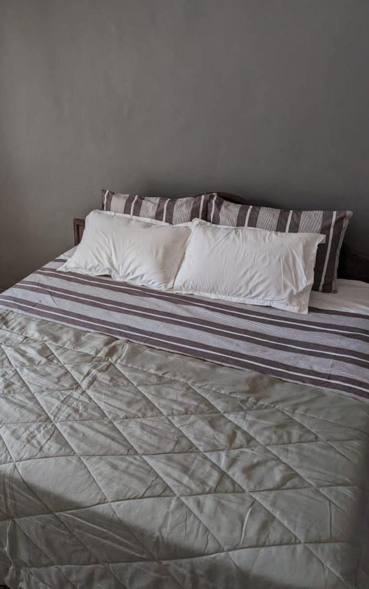 Swanky Sojourns Homestay Kolhapur Luaran gambar
