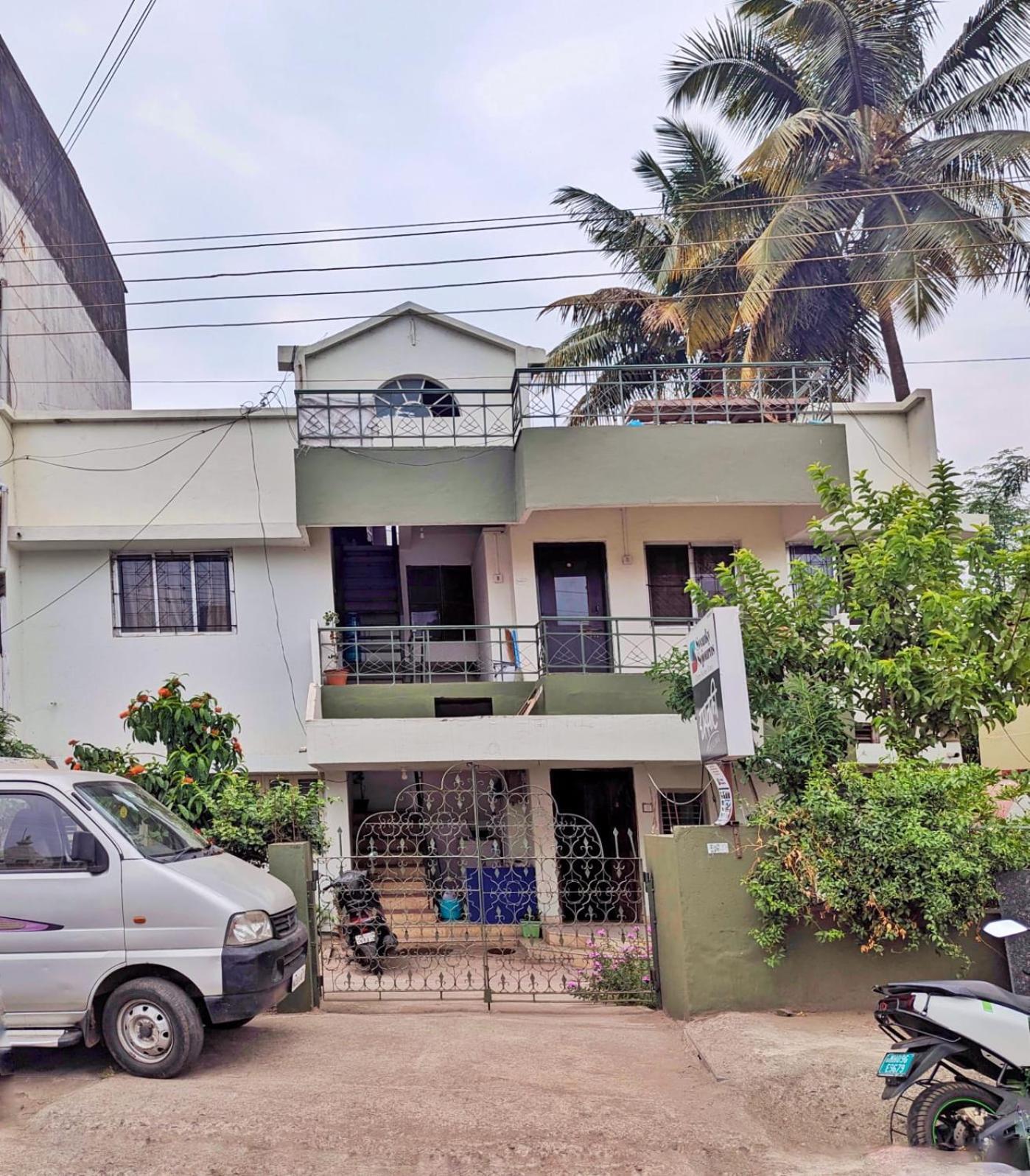 Swanky Sojourns Homestay Kolhapur Luaran gambar