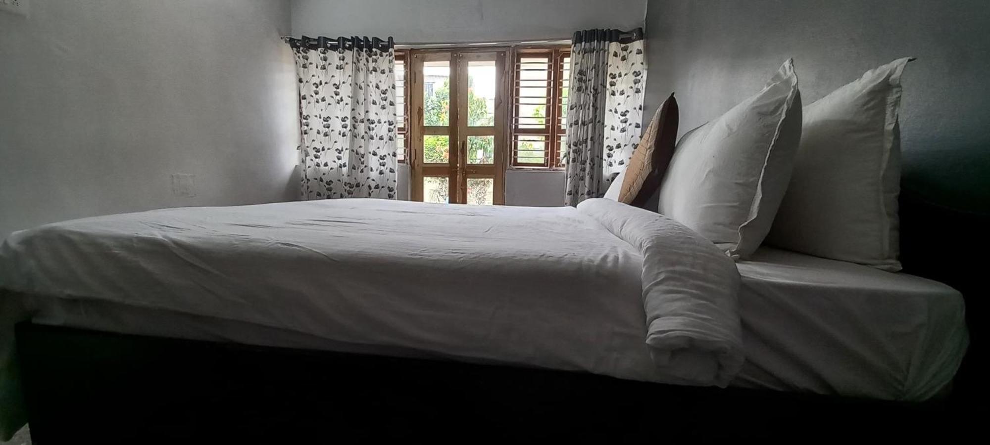 Swanky Sojourns Homestay Kolhapur Luaran gambar